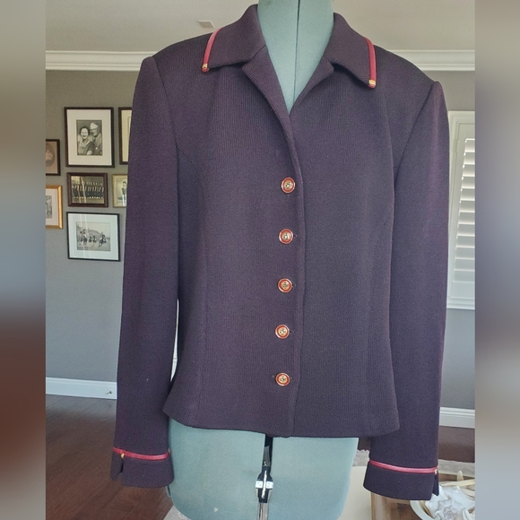 St. John Collection by Marie Grayknit jacket